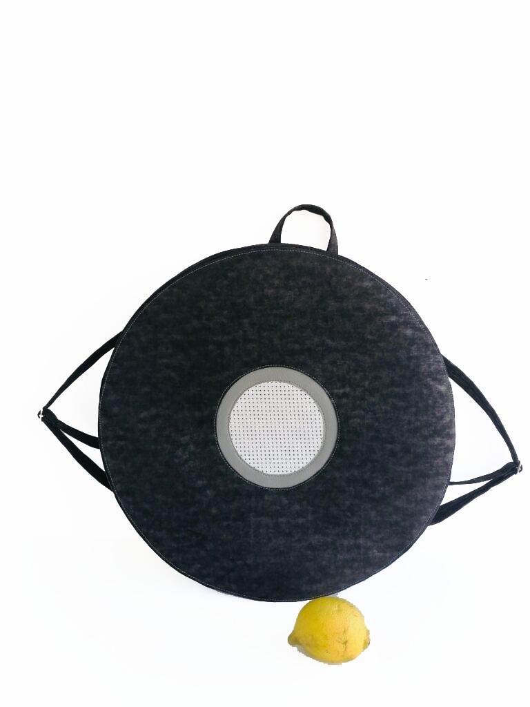Backpack (back000)